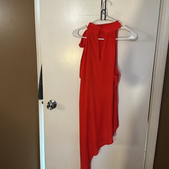 Red high low top with stretch pants to match - Picture 3 of 11